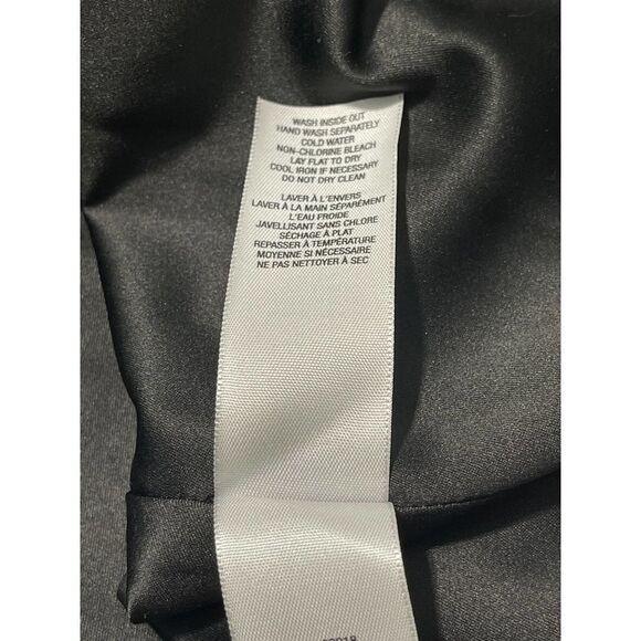 Bird
by Juicy Couture Hazel T-Back Dress Floral Printed Sleeveless Black Bone XS - Picture 10 of 16